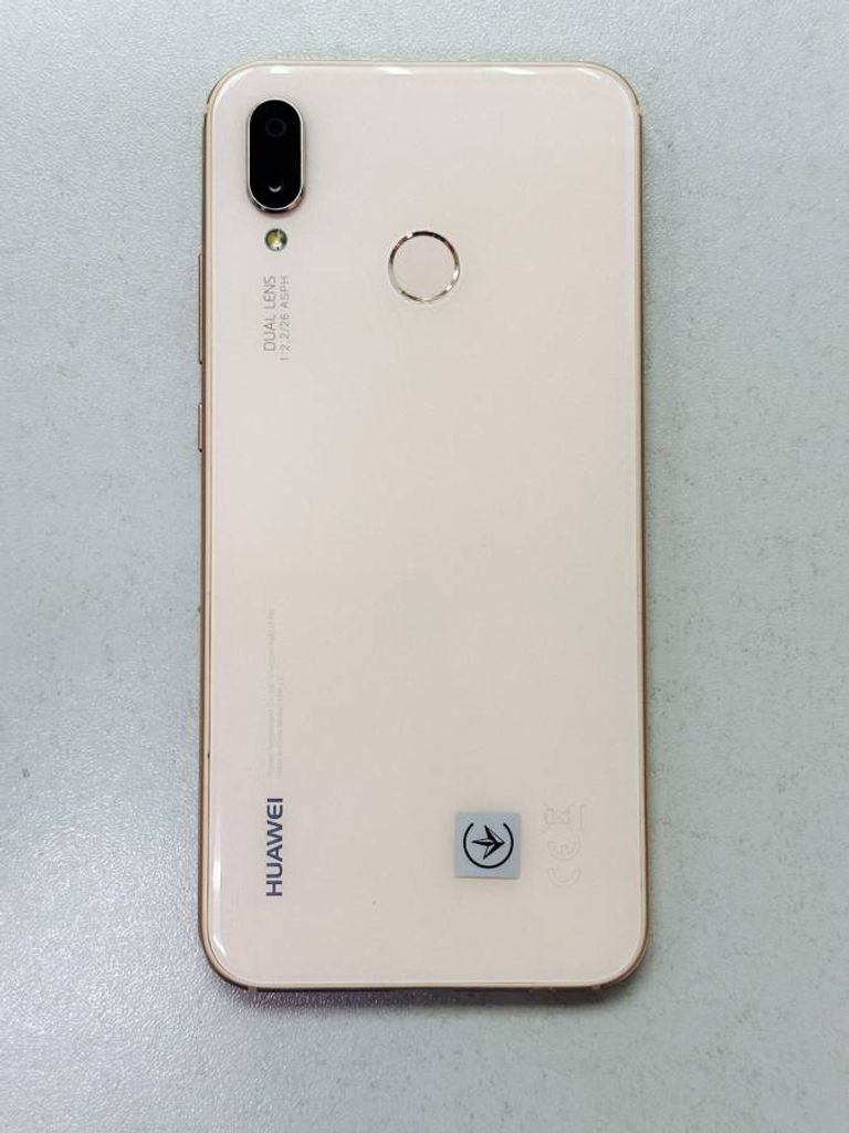 Huawei p20 lite 4/64gb