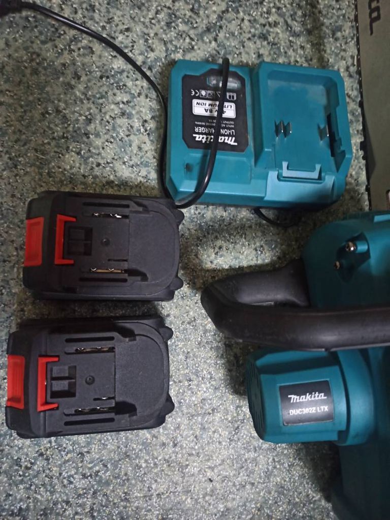 Оголошення Makita DUC302Z Б/У