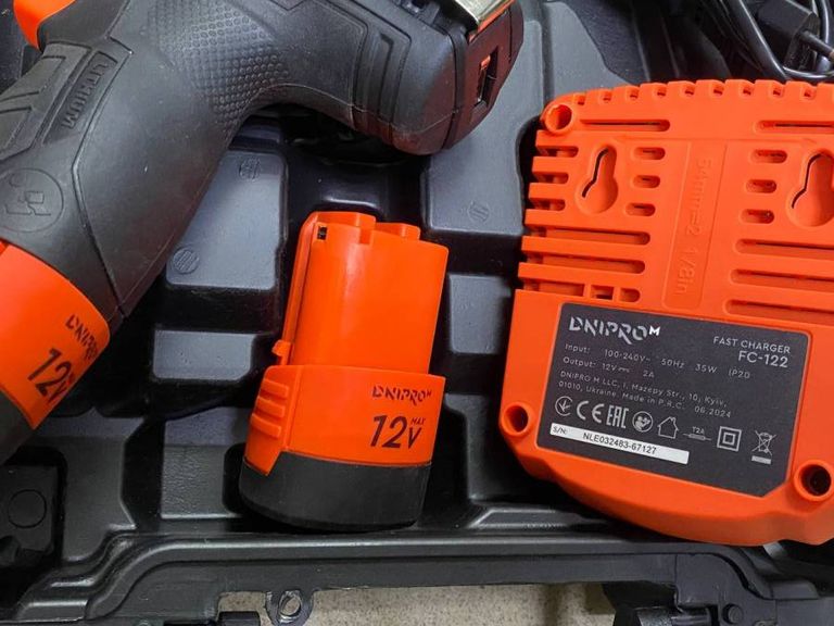 Объявление Dnipro-M cd-12cx compact 2акб зп Б/У