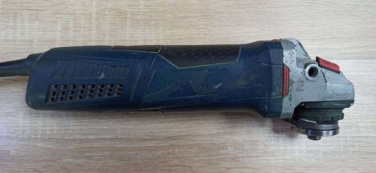 Дешиво Bosch GWS 17-125 CIE (060179H002) с ломбарда