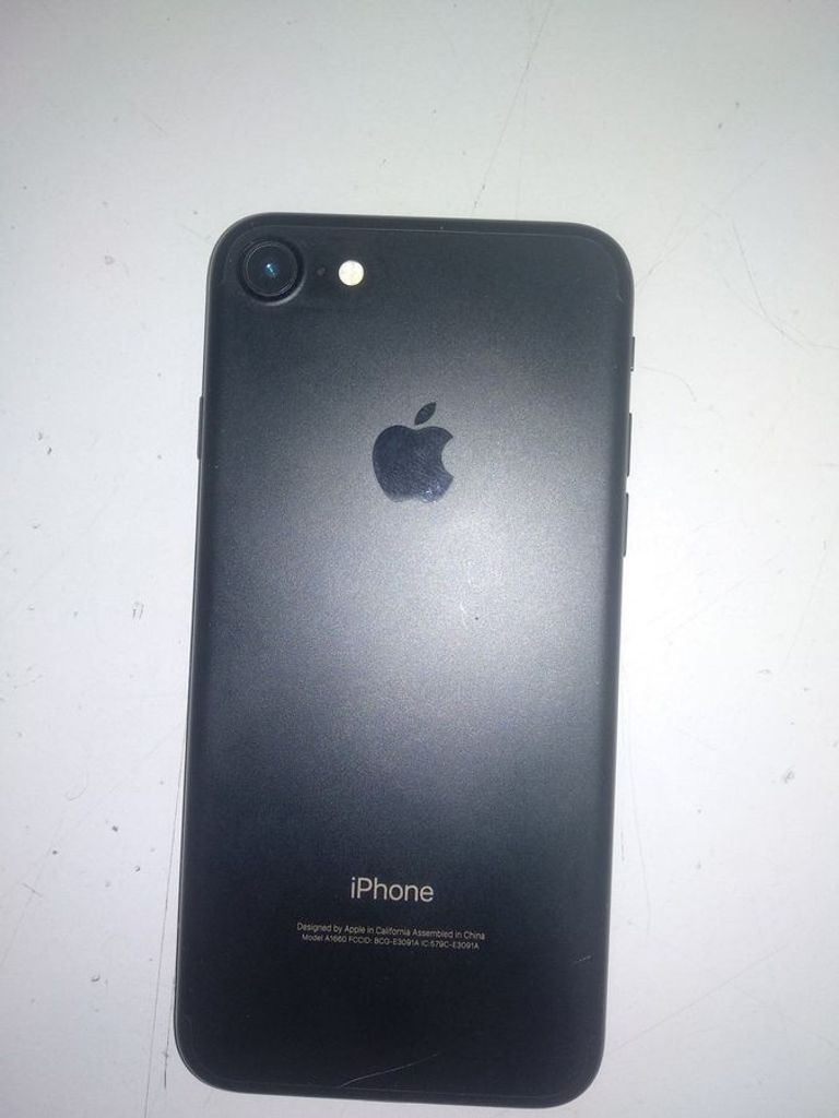 Apple iphone 7 plus 32gb Код:01-200521379. Зображення 6