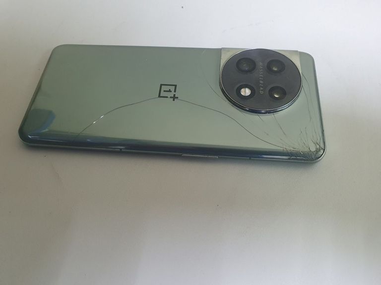 Оголошення Oneplus 11 16/512gb Б/У