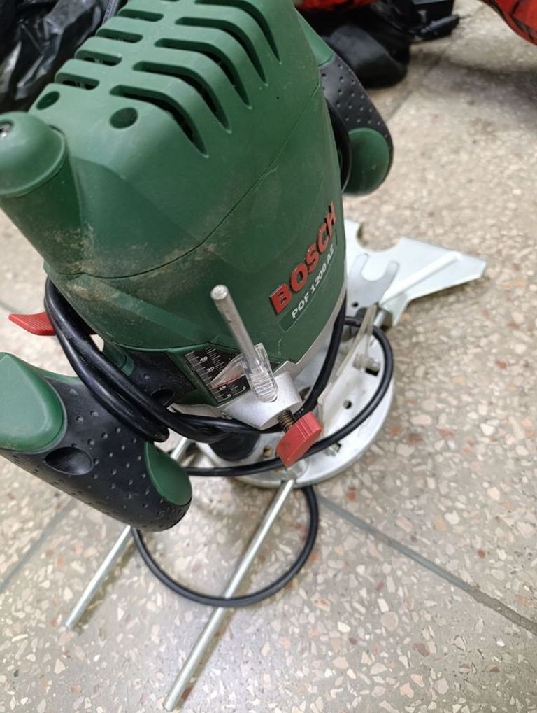 Объявление Bosch pof 1200 ae Б/У