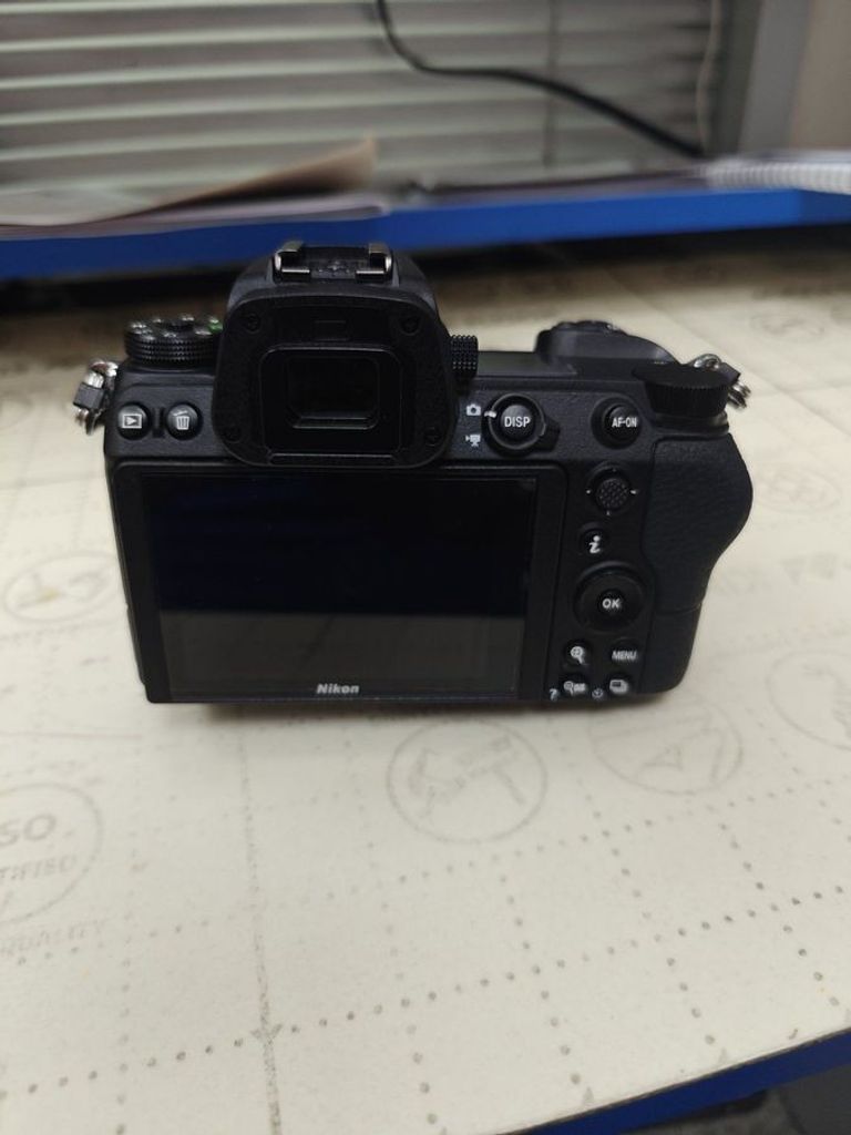 Купить Nikon Z6 body + FTZ Mount Adapter + 64GB XQD (VOA020K008) Б/У