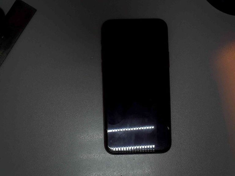 Оголошення Apple iphone 11 pro 64gb Б/У