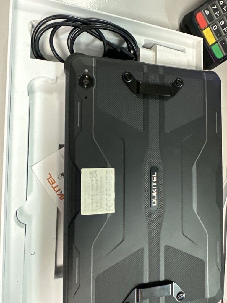 Дешево Oukitel Pad RT2 8/128GB Black з ломбарду