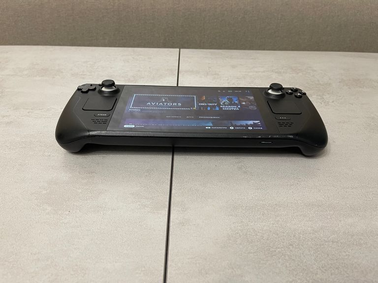 Объявление Valve Steam Deck 1010, AMD APU 0405, 256GB+256GB SD, 16GB   Б/У