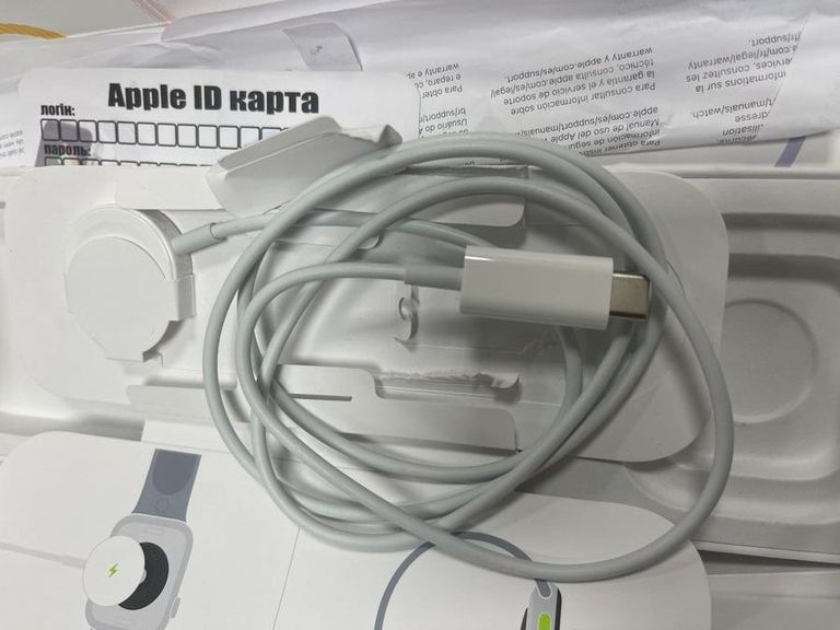 Apple watch se 2 gps 40mm aluminum case with sport Код:01-200587098. Зображення 6