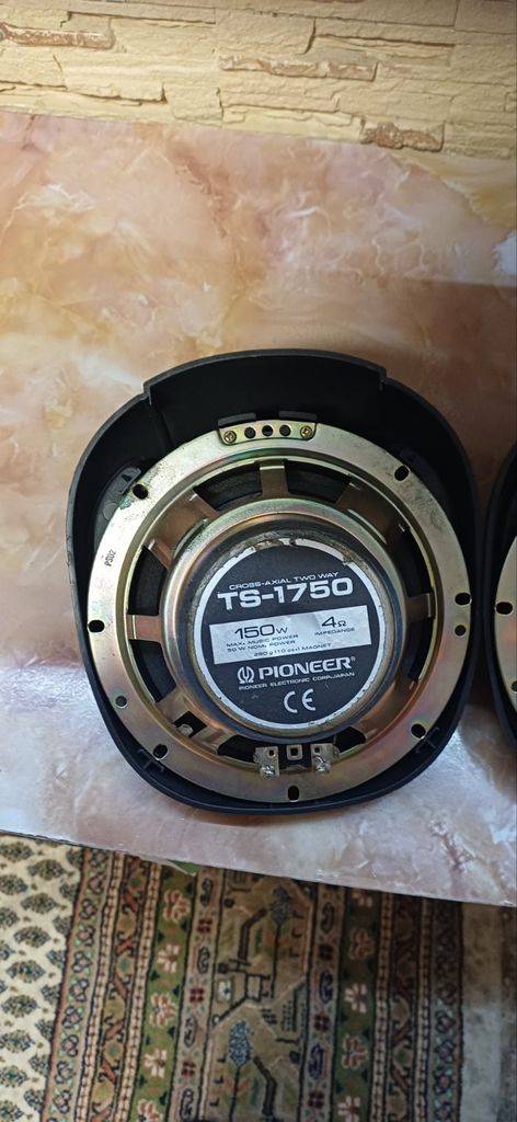 Купити Pioneer 1750 Б/У