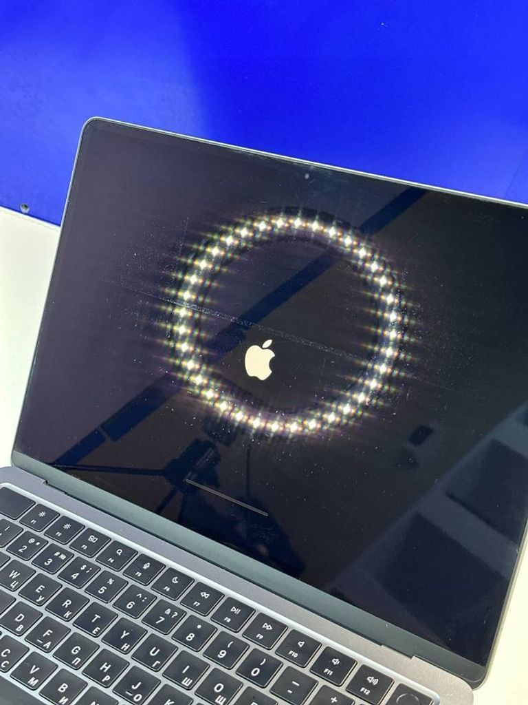 Apple MacBook Air 13,6" M2 Silver 2022 (Z15X0005K) Код:01-200761786. Изображение 7