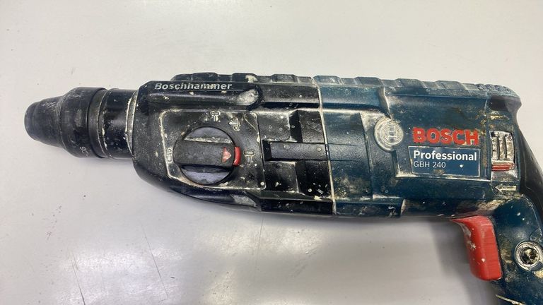 Купити Bosch gbh 240 Б/У