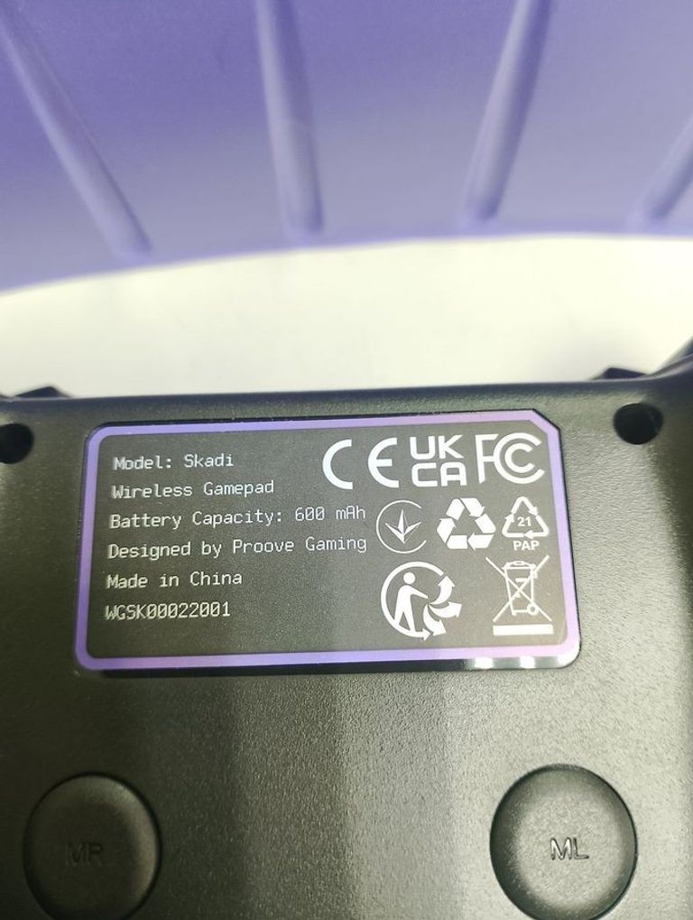 Дешиво Proove Gaming Skadi White (WGSK00022002) с ломбарда