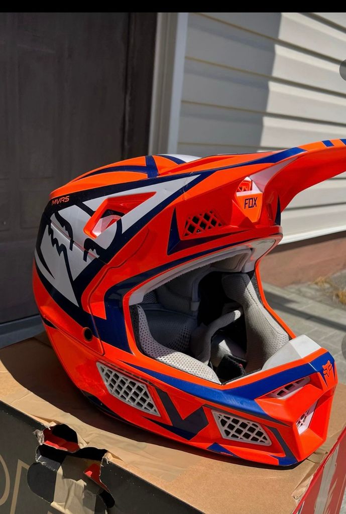 Дешиво Fox V3 с ломбарда