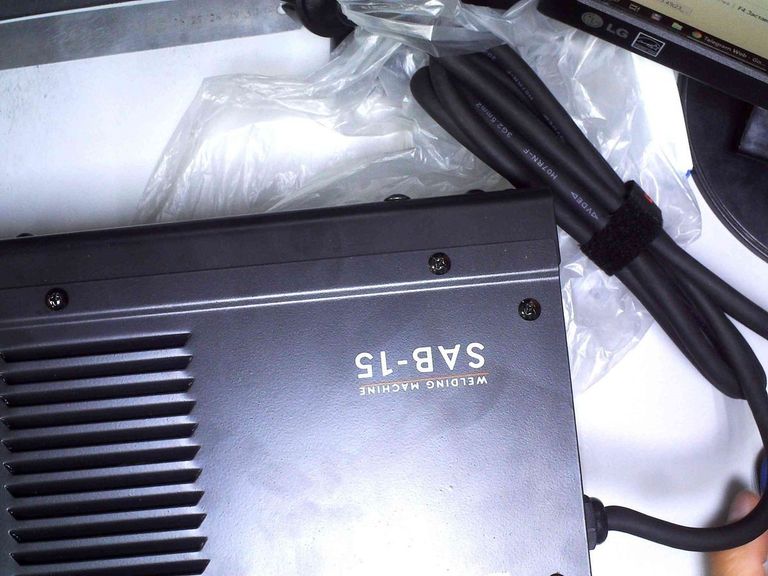 Дешево Dnipro-M sab-15 з ломбарду