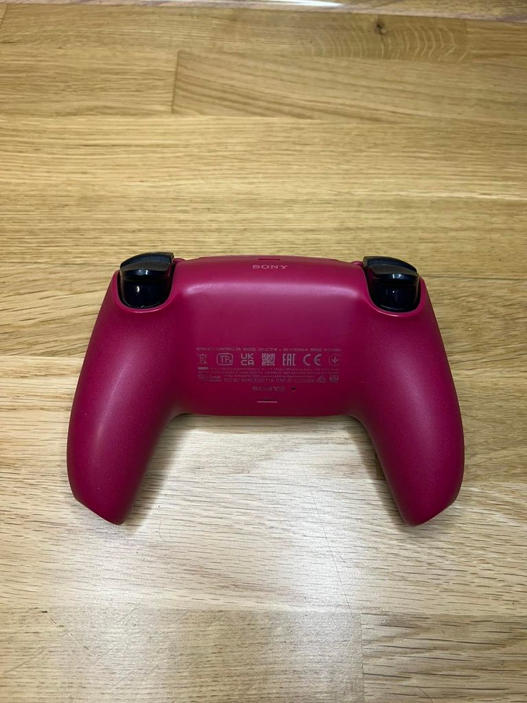 Объявление Sony DualSense Cosmic Red (9828297) Б/У
