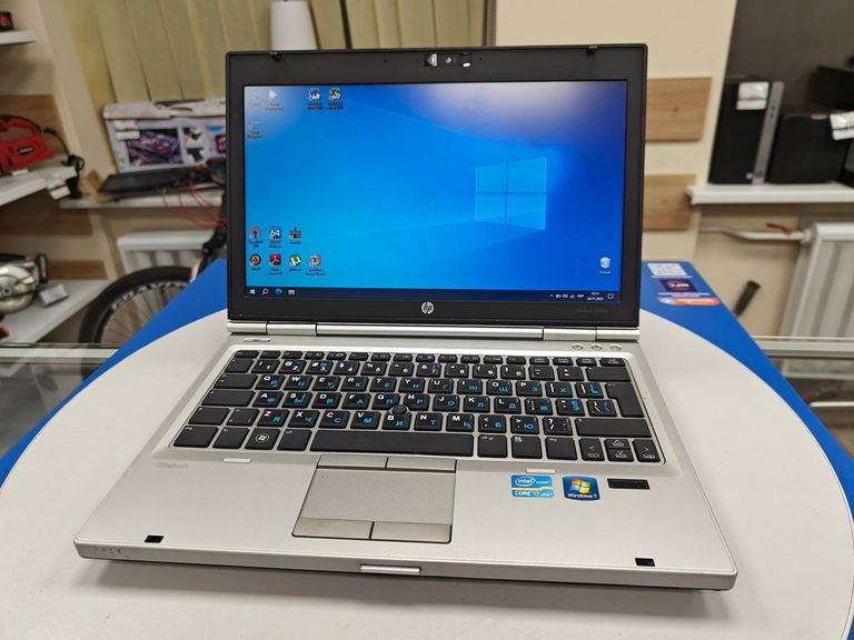 Купить Hp 12/core i7 2620m ddr3/4gb ddr3/hdd *відсутній/ssd 240 gb/*інтегрована Б/У