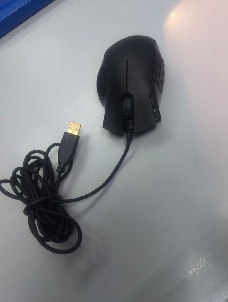 Дешево Razer naga rz01-00280100 з ломбарду