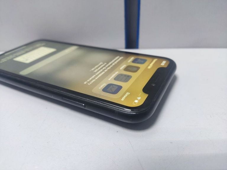 Apple iphone xr 64gb Код:01-200809109. Изображение 11