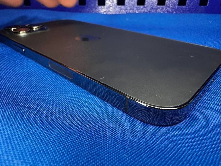 Apple iphone 12 pro max 256gb Код:01-200812778. Изображение 9