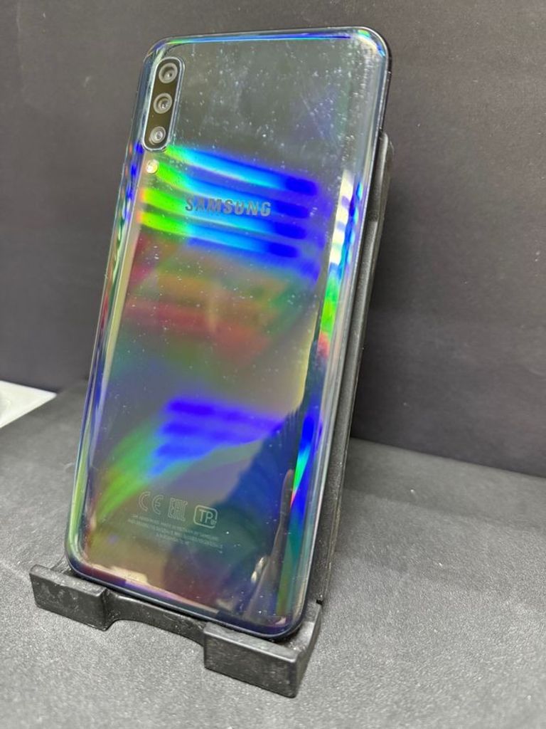 Купити Samsung galaxy a50 6/128gb Б/У
