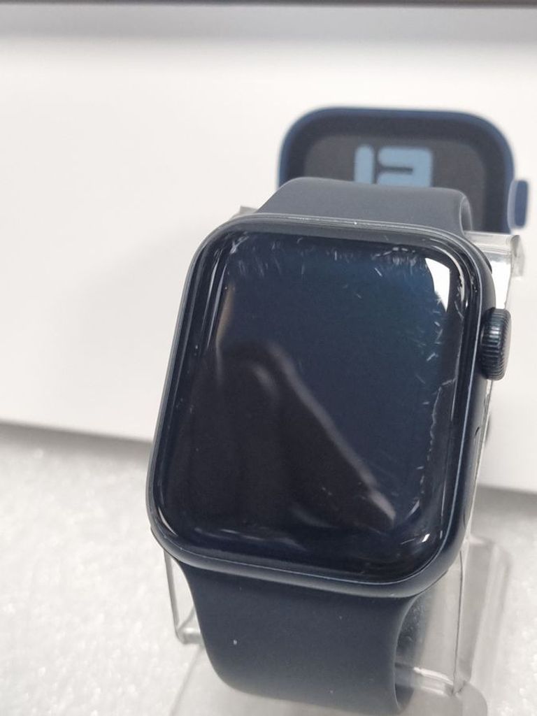 Оголошення Apple watch se 2 gps 40mm aluminium case Б/У