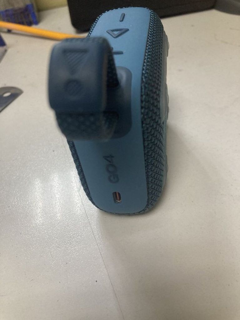Купити Jbl go 4 Б/У