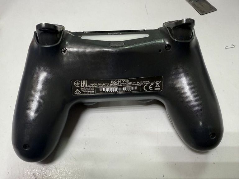 Дешево Sony dualshock 4 v2 з ломбарду