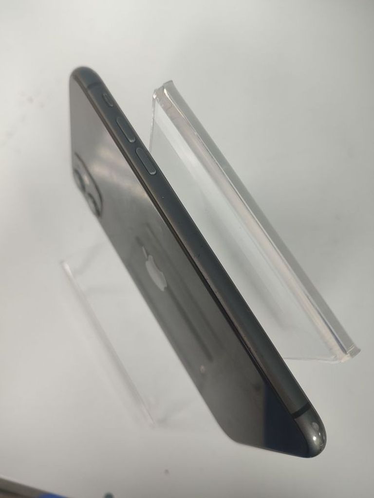 Apple iphone 11 64gb Код:01-200828480. Зображення 7
