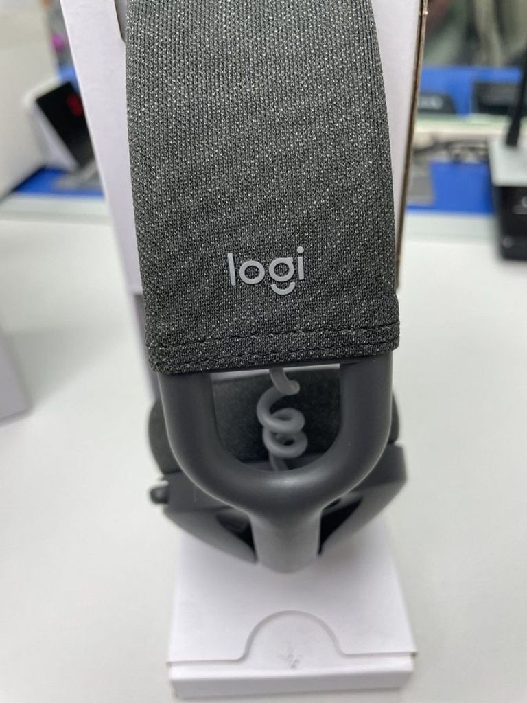 Дешево Logitech zone vibe 125 з ломбарду