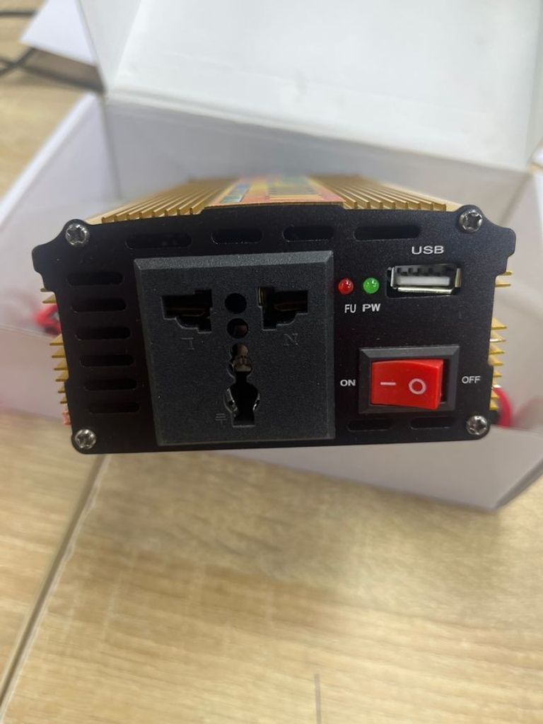 Дешево Ukc SSK-1000W з ломбарду