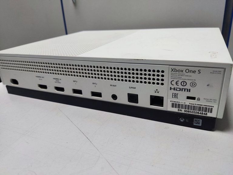 Microsoft Xbox One S 1TB Код:01-200844942. Изображение 7