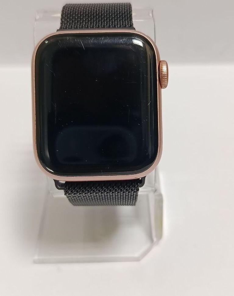 Купить Apple watch se gps 40mm aluminum case Б/У