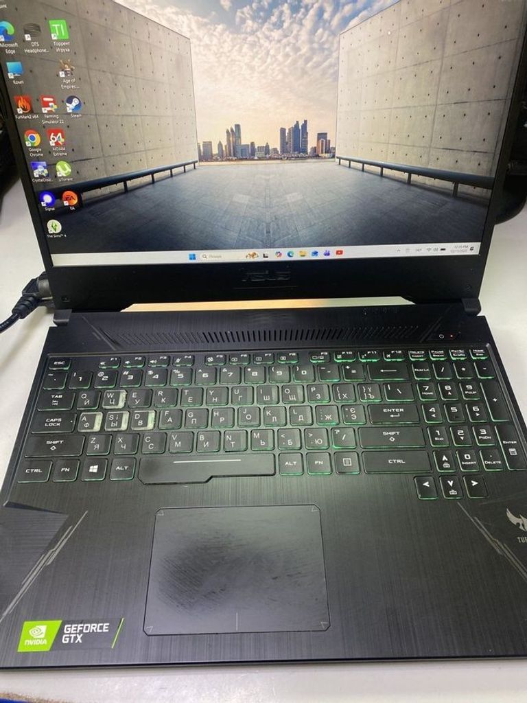 Дешево Asus 15/ryzen 7 3750h ddr4/16gb ddr4/hdd *відсутній/ssd 512 gb/geforce gtx1650 4gb з ломбарду