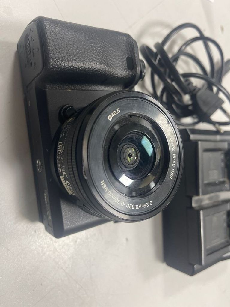 Sony Alpha A6300 kit (16-50mm) Black (ILCE6300LB) Код:01-200870605. Зображення 5