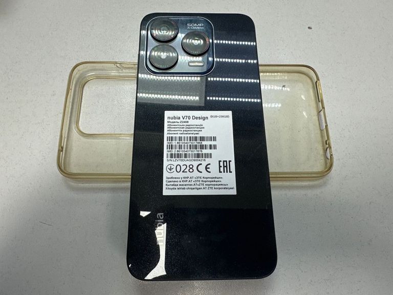 Дешево Zte Nubia V70 Design 8/256GB Gray з ломбарду