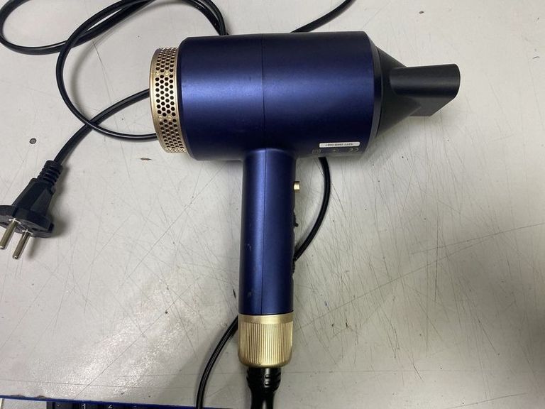 Объявление Grunhelm GHD-596B Б/У