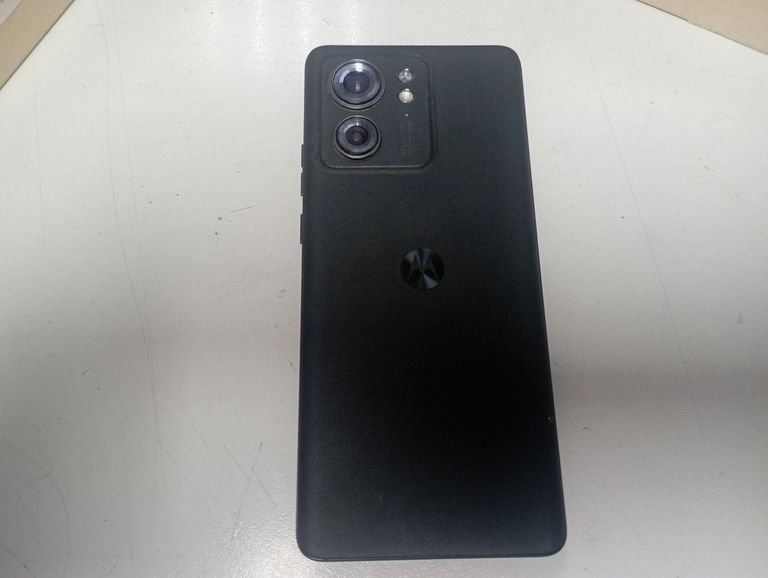 Объявление Motorola edge 40 8/256gb Б/У