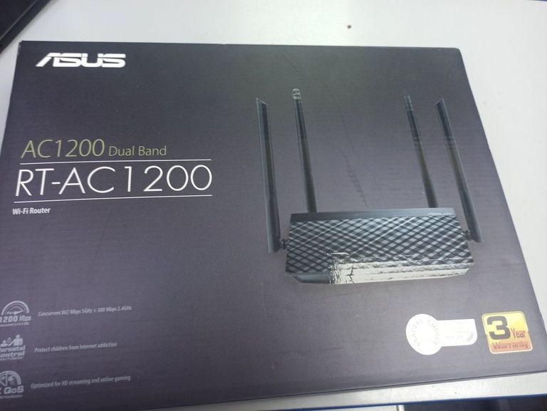 Дешиво Asus RT-AC1200 V2 с ломбарда