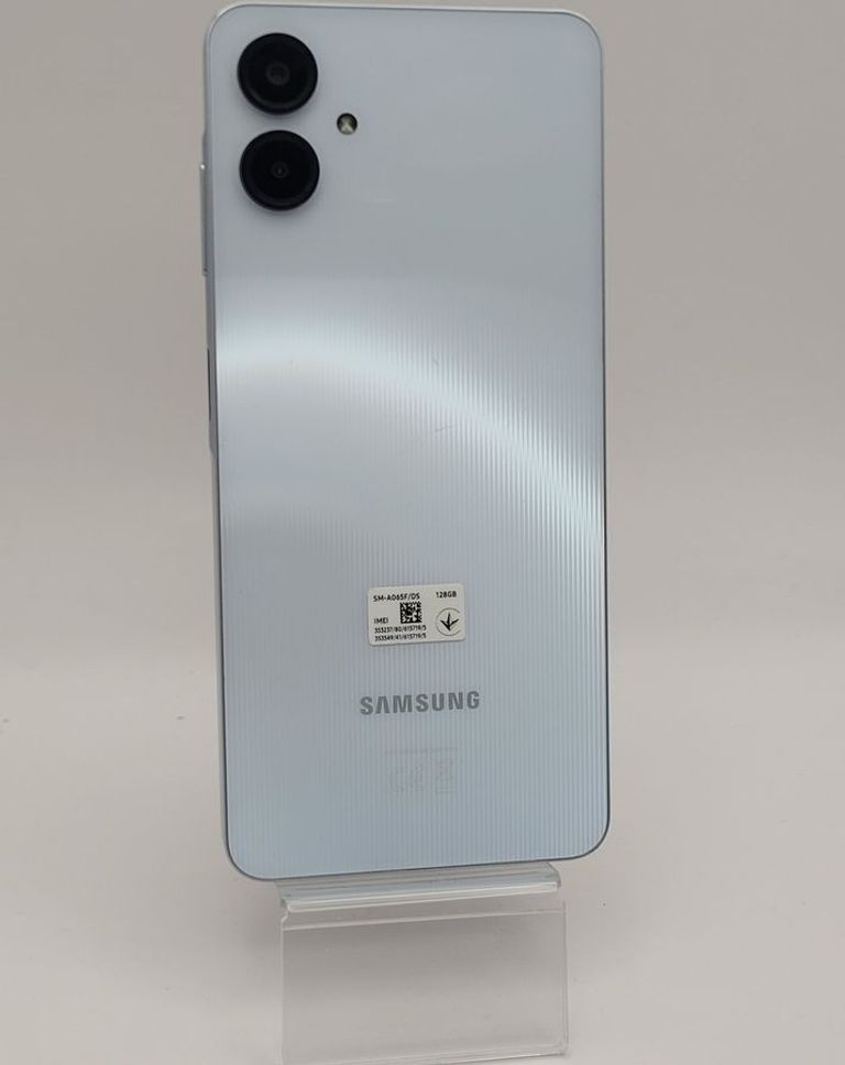 Дешево Samsung galaxy a06 4/128gb з ломбарду