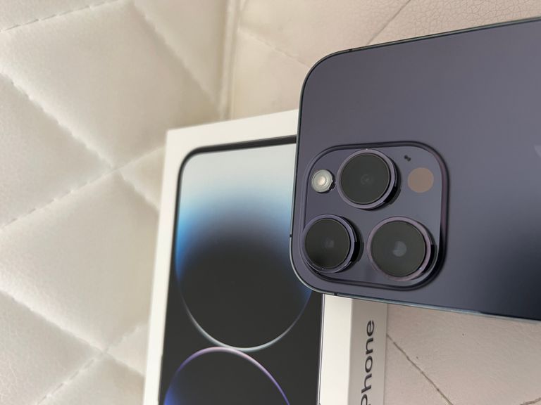 Apple iPhone 14 Pro 256GB Deep Purple (MQ1F3) Код:null. Зображення 8