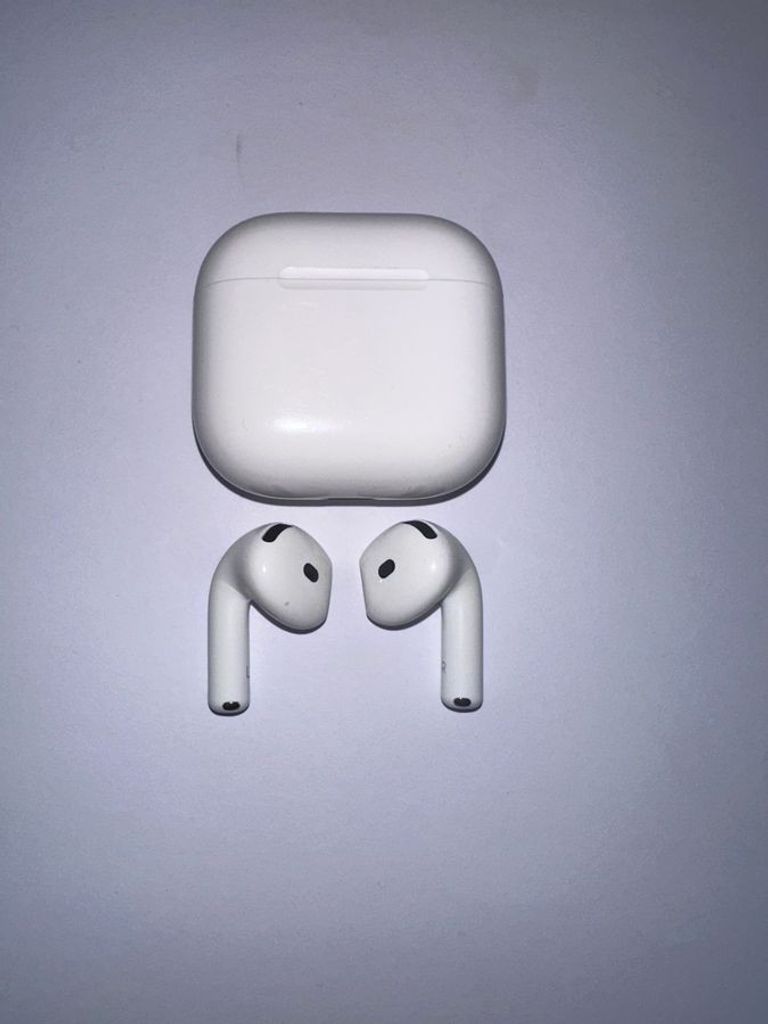 Розпродаж Apple airpods 4, продавець Техноскарб