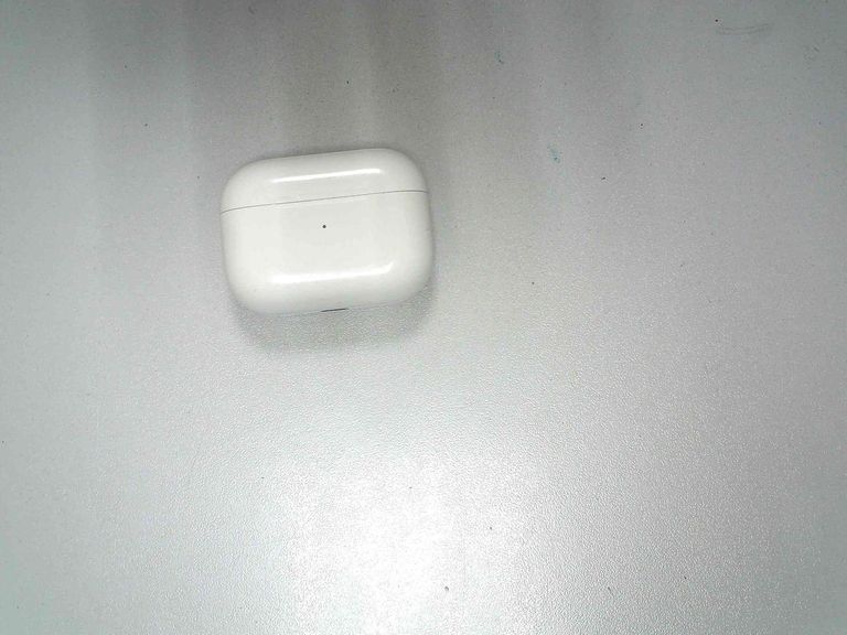 Купить Apple AirPods Pro (MWP22) Б/У