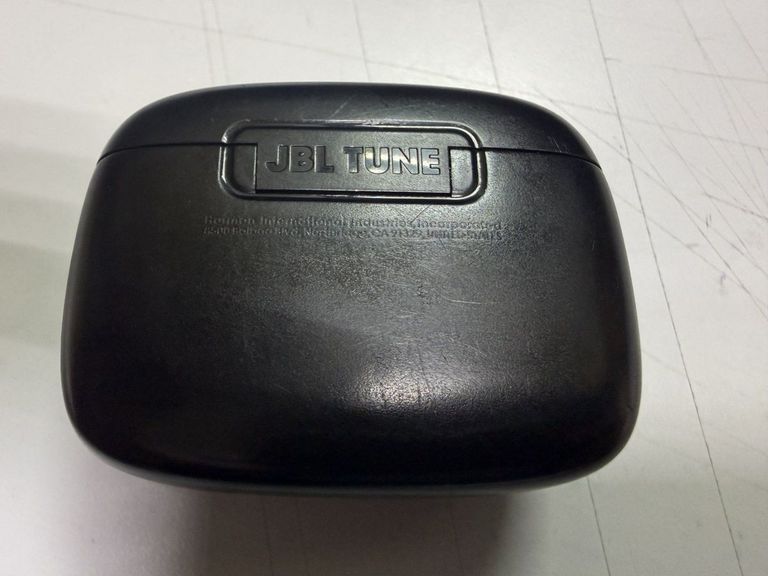 Дешево Jbl tune beam з ломбарду