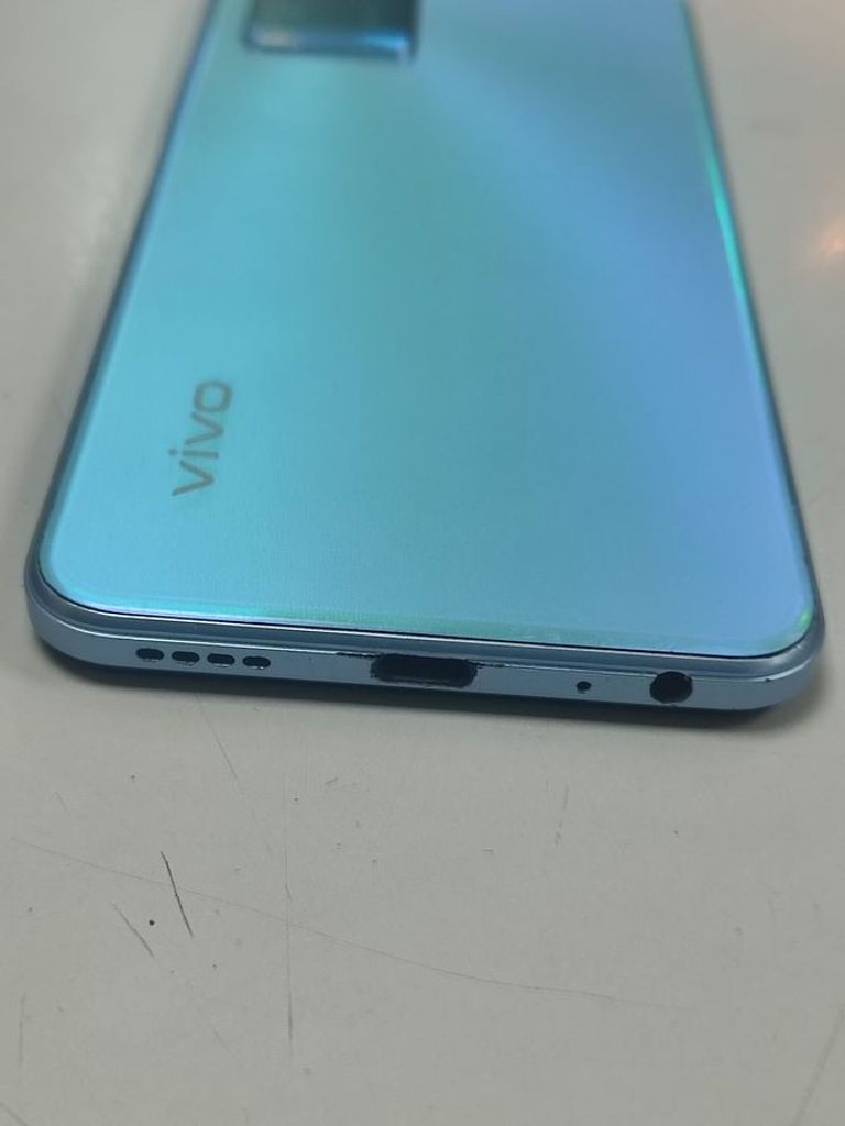 Vivo y33s 4/128gb Код:01-200911425. Зображення 7