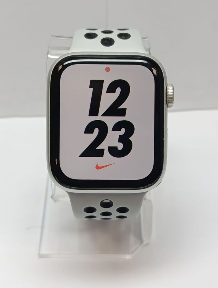 Оголошення Apple watch se gps 44mm aluminum case Б/У