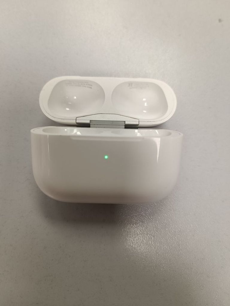 Розпродаж Apple airpods pro 2nd generation with magsafe charging case usb-c, продавець Техноскарб