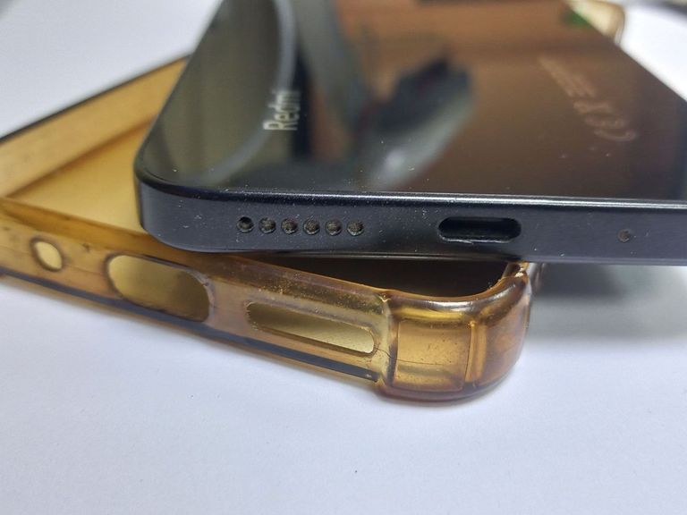 Распродажа Xiaomi redmi 12 4/128gb, продавец Техноскарб