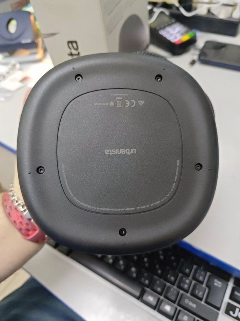 Дешево Urbanista malibu з ломбарду