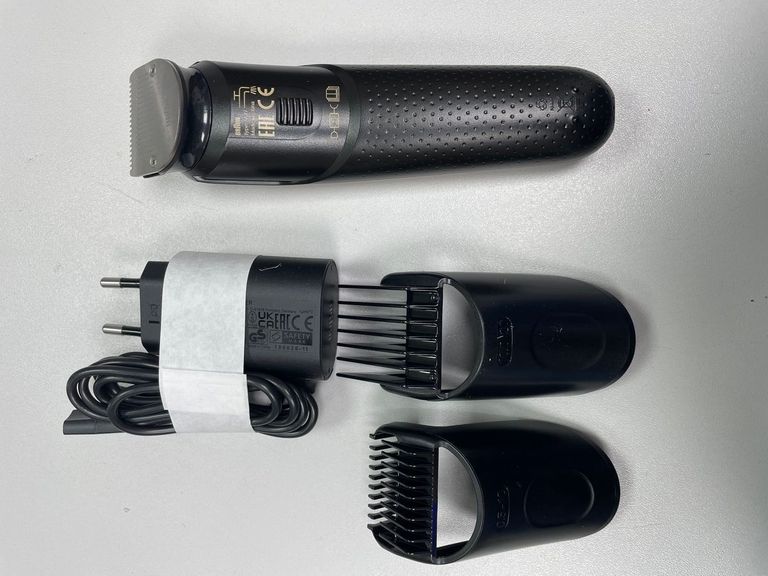 Дешево Braun beard trimmer pro 5517 з ломбарду