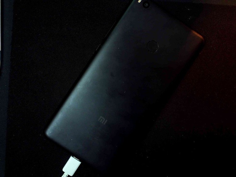 Купить Xiaomi mi max 2 4/64gb Б/У